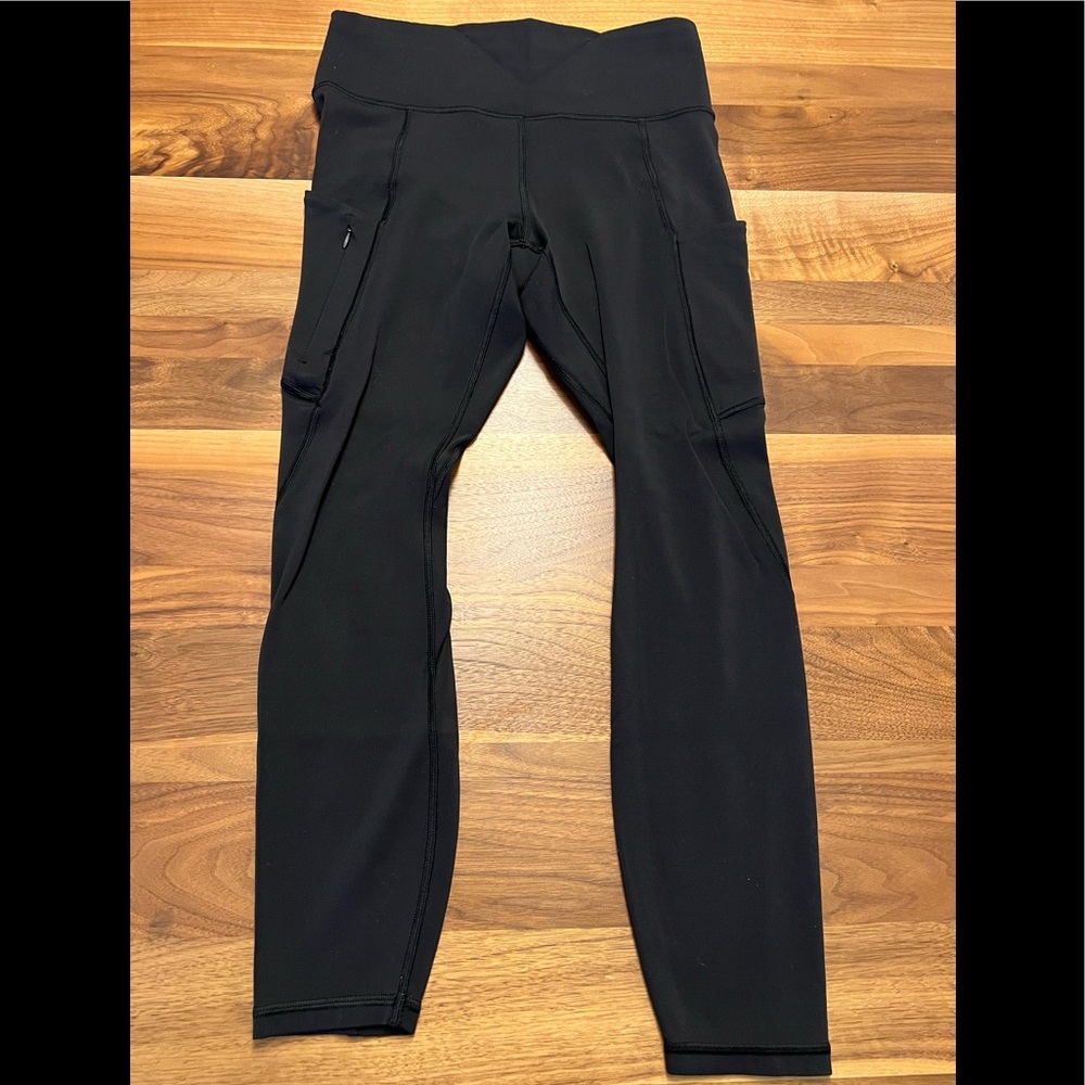 Athleta black 7/8 tights